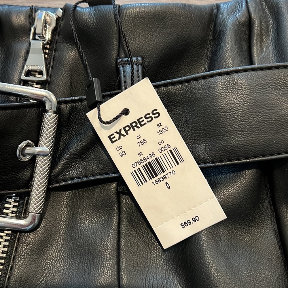 NWT leather skirt - Picture 8 of 8